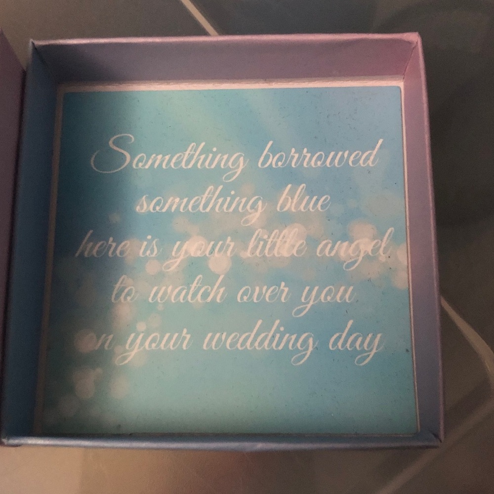 🛍️ Bridal Gift Box for Something Blue to Gift